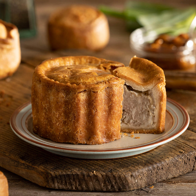 Walker & Son’s Pork Pie 454g Ye Olde Pork Pie Shoppe